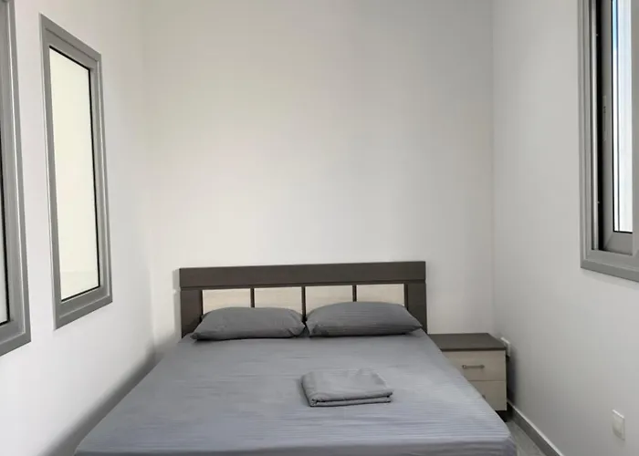 Brand New Escape شقة بروتاراس